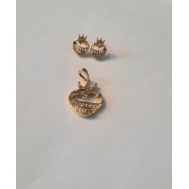 Gold Filled görögmintás szív alakú hattyú szett Bedugós fülcsi 1cm medál 2.5cm